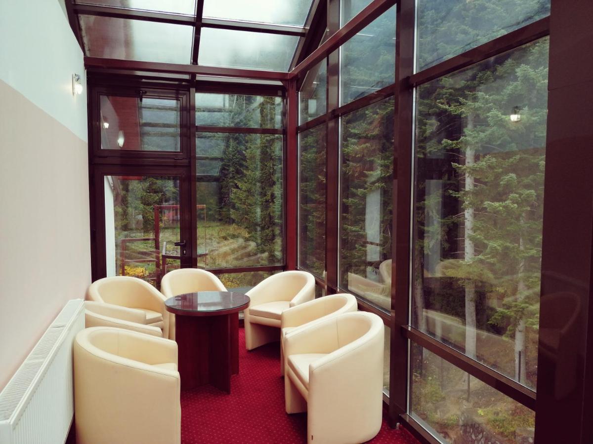 Hostel Cppi Vest Buşteni Dış mekan fotoğraf